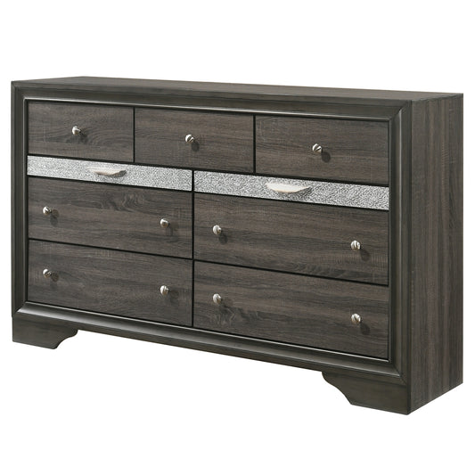 Naima Dresser