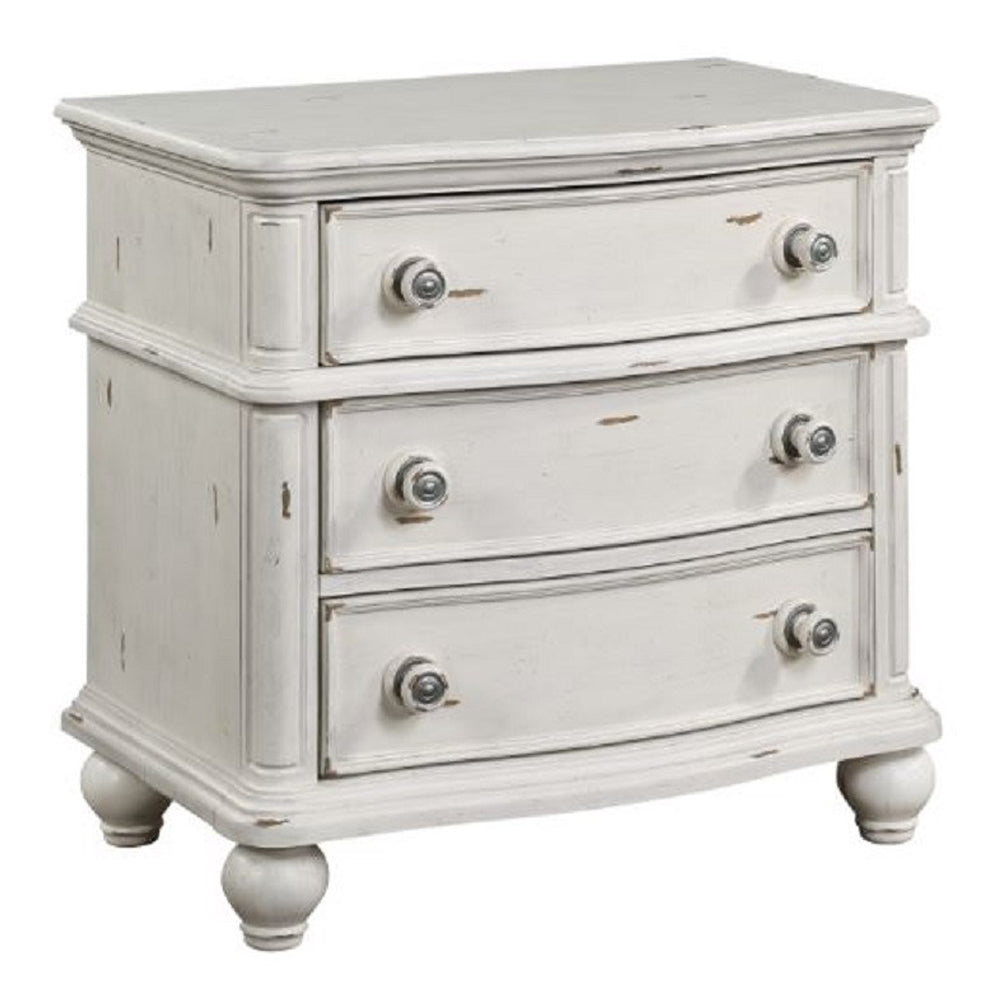 Jaqueline Nightstand