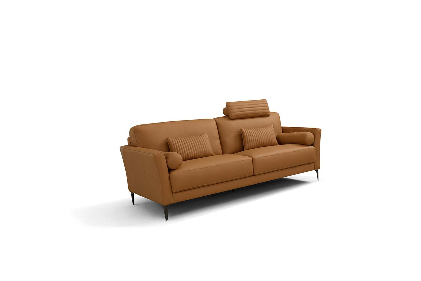 Tussio Sofa W/5 Pillows